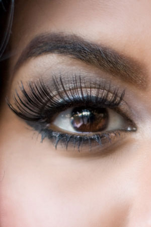 Brow & Lash Tinting Photo